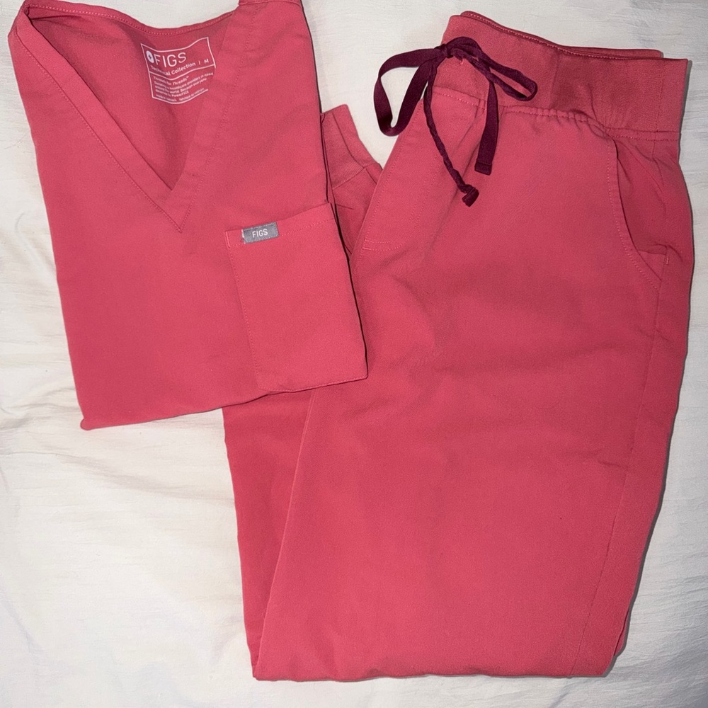 Figs Coral Scrub Scrub Set